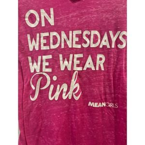 Mean Girls Vintage V-neck Tee Woman Juniors Medium